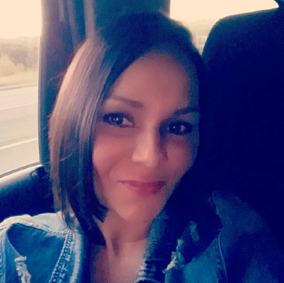 hollyrwallace